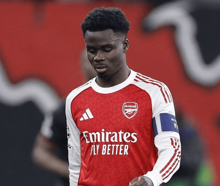 30万英镑周薪续约后仅打进1球,24岁萨卡状态低迷,阿森纳高薪给早了