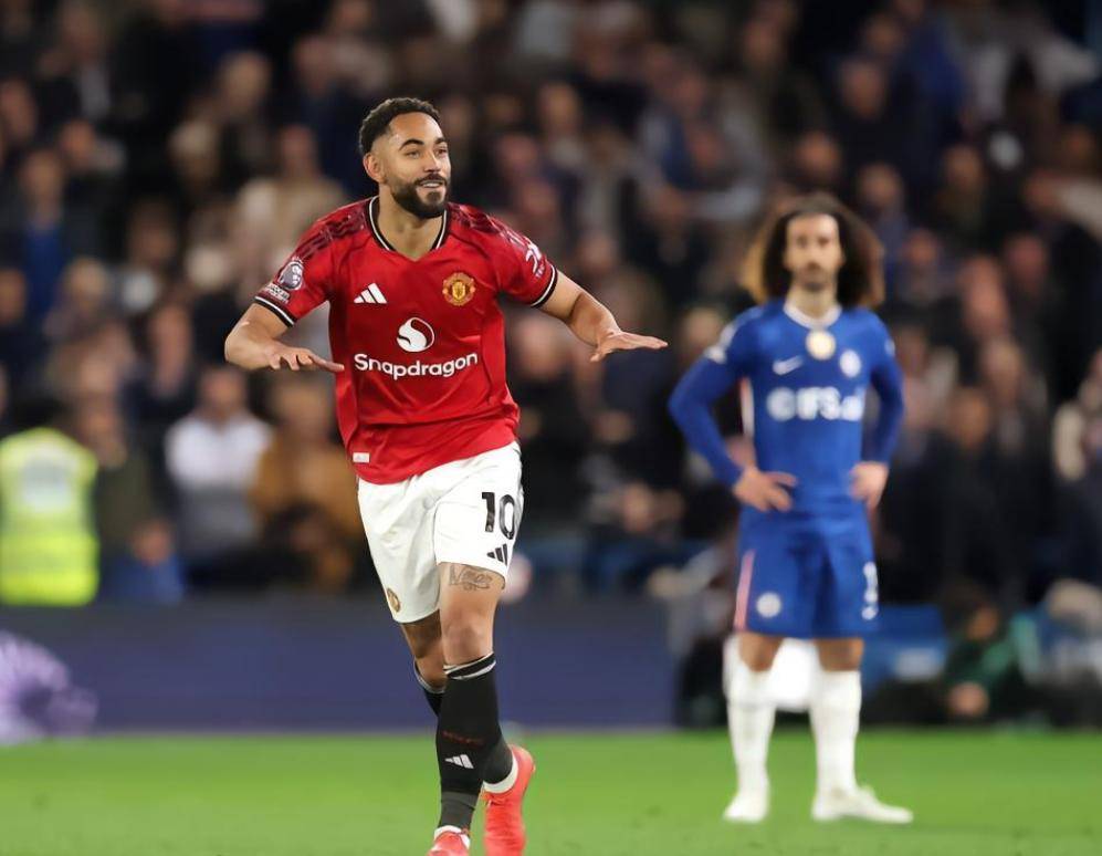 库尼亚一剑封喉，B费助攻逼近神迹，曼联1-0送切尔西英超四连败